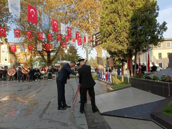 Ata’mızı saygıyla andık