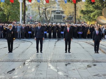 Ata’mızı saygıyla andık