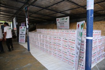 İHH, Arakanlı mültecilere yardımlarını sürdürüyor