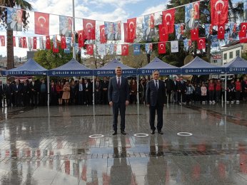 Öğretmenler Günü kutlandı