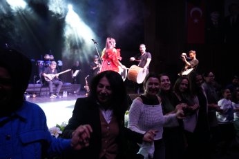 Öğretmenler Günü konserlerle kutlandı