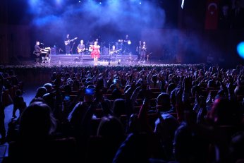 Öğretmenler Günü konserlerle kutlandı