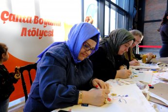 Kadınlar şiddete karşı tek yürek oldu