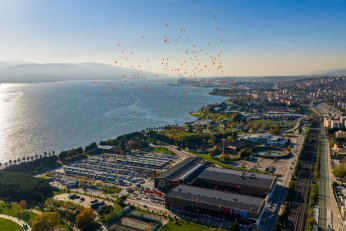 Kadınlar şiddete karşı tek yürek oldu