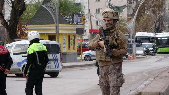 Taksi durağındaki şahıs etkisiz hale getirildi