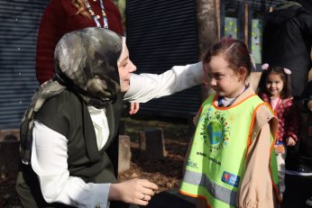 ‘Ekranı yasaklamayın, dengeli kullandırın’