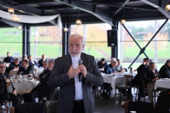 ‘Sağlam temel üzerinde yürüyoruz’