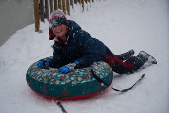 Kartepe’de kar sevinci