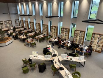 Modern kütüphaneler gençlerin uğrak noktası