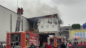 Beton fabrikasında korkutan yangın