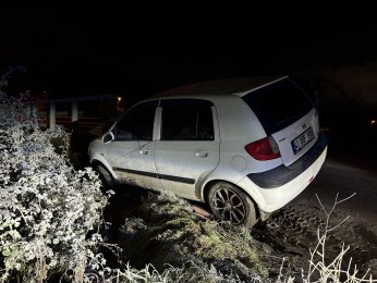 Kaza yapan sürücü aracı bırakıp kayıplara karıştı