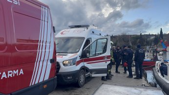 Denizde çırpınan vatandaş kurtarıldı