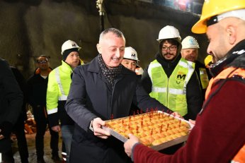 Büyükakın, yılı sahada karşıladı