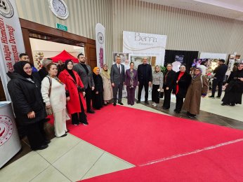 Gölcük Evlilik Fuarı yoğun ilgi gördü