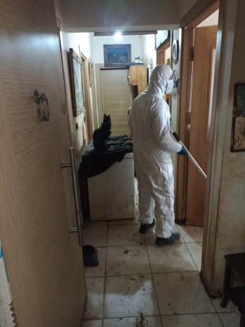 Kapı açılınca karşılaşılan manzara şoke etti