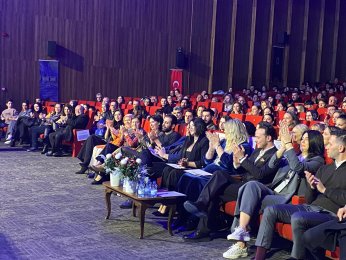 Çağdaş Sanat’tan muhteşem gece