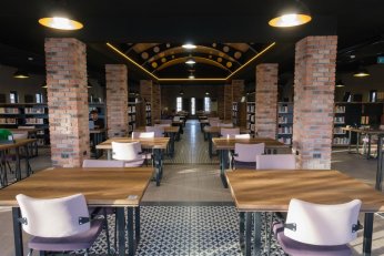 Kitaphane’nin yeni katı hizmete açıldı