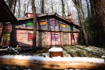 Karla kaplı Ormanya’da kartpostallık görüntüler