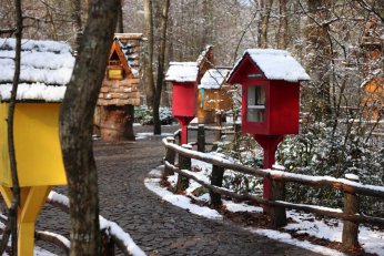 Karla kaplı Ormanya’da kartpostallık görüntüler