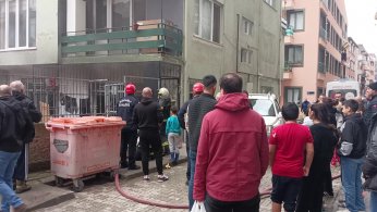 Tersane işçilerinin kaldığı evde yangın