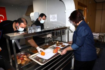 Tedavi için gelenlere ücretsiz konaklama