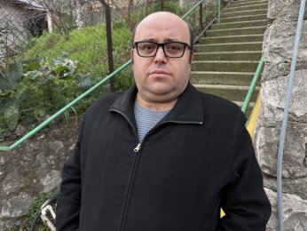 Zemini çöken ev tedbiren tahliye edildi