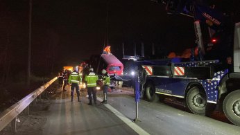 TEM’de vinç destekli kurtarma