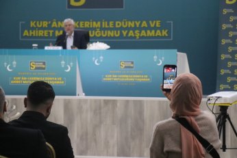 Maneviyat ve bilim aynı kürsüde buluştu
