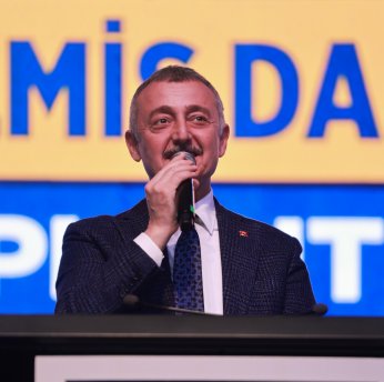 AK Parti’de coşkulu danışma