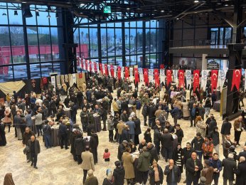 ‘Halay da bizim horon da bizim’