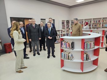 Vali Aktaş’tan Gölcük’te ziyaretler