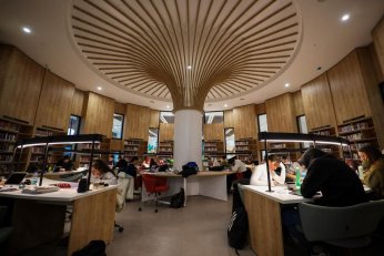 ‘Gençler bizim en kıymetlilerimiz’