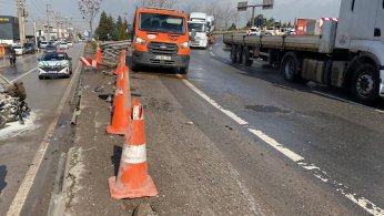 Otomobil yan yola düştü: 2 yaralı