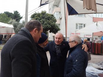 Arcan, Salı Pazarında vatandaşı dinledi