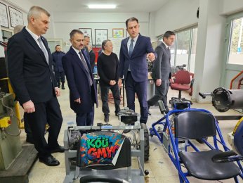 Vali Aktaş, Gölcük’te muhtarlarla buluştu