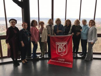 Yardım Sevenler, 98. yılını kutladı