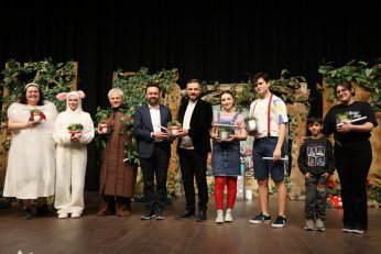 Minik izleyicilere anlamlı mesaj