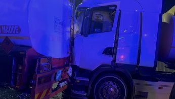 Kayan tanker zincirleme kazaya yol açtı