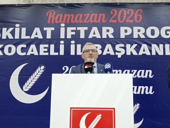 Erbakan, Gölcük iftarında partililerle buluştu