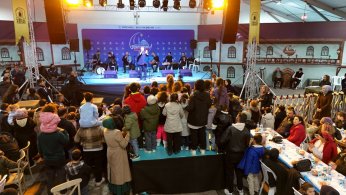 Büyükşehir Ramazan Çadırı neşe saçıyor