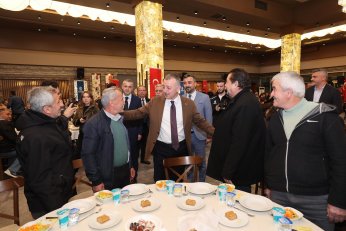 ‘Çok güçlü sosyal hizmet ağı kurduk’