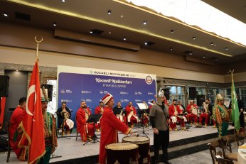 ‘Çok güçlü sosyal hizmet ağı kurduk’