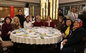 ‘Çok güçlü sosyal hizmet ağı kurduk’