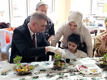 Gölcük’te engelleri aşan atölye çalışması