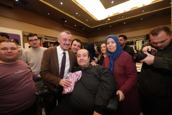 Engelleri aşan iftar sofrası