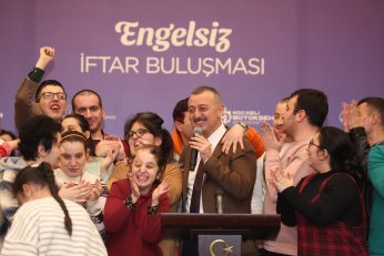 Engelleri aşan iftar sofrası