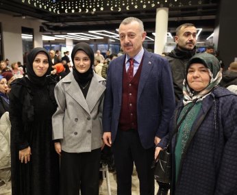 AK Parti Kocaeli iftarda buluştu