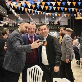 AK Parti Kocaeli iftarda buluştu