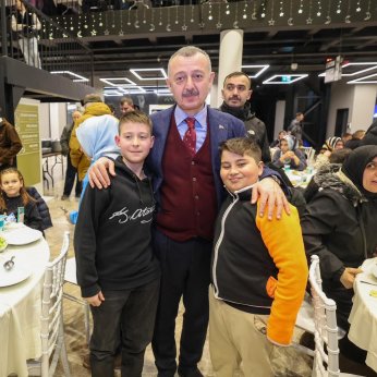 AK Parti Kocaeli iftarda buluştu