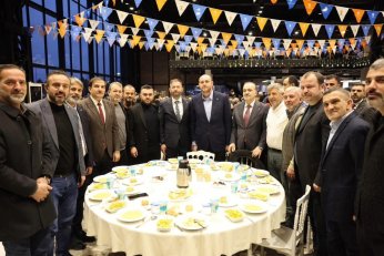 AK Parti Kocaeli iftarda buluştu